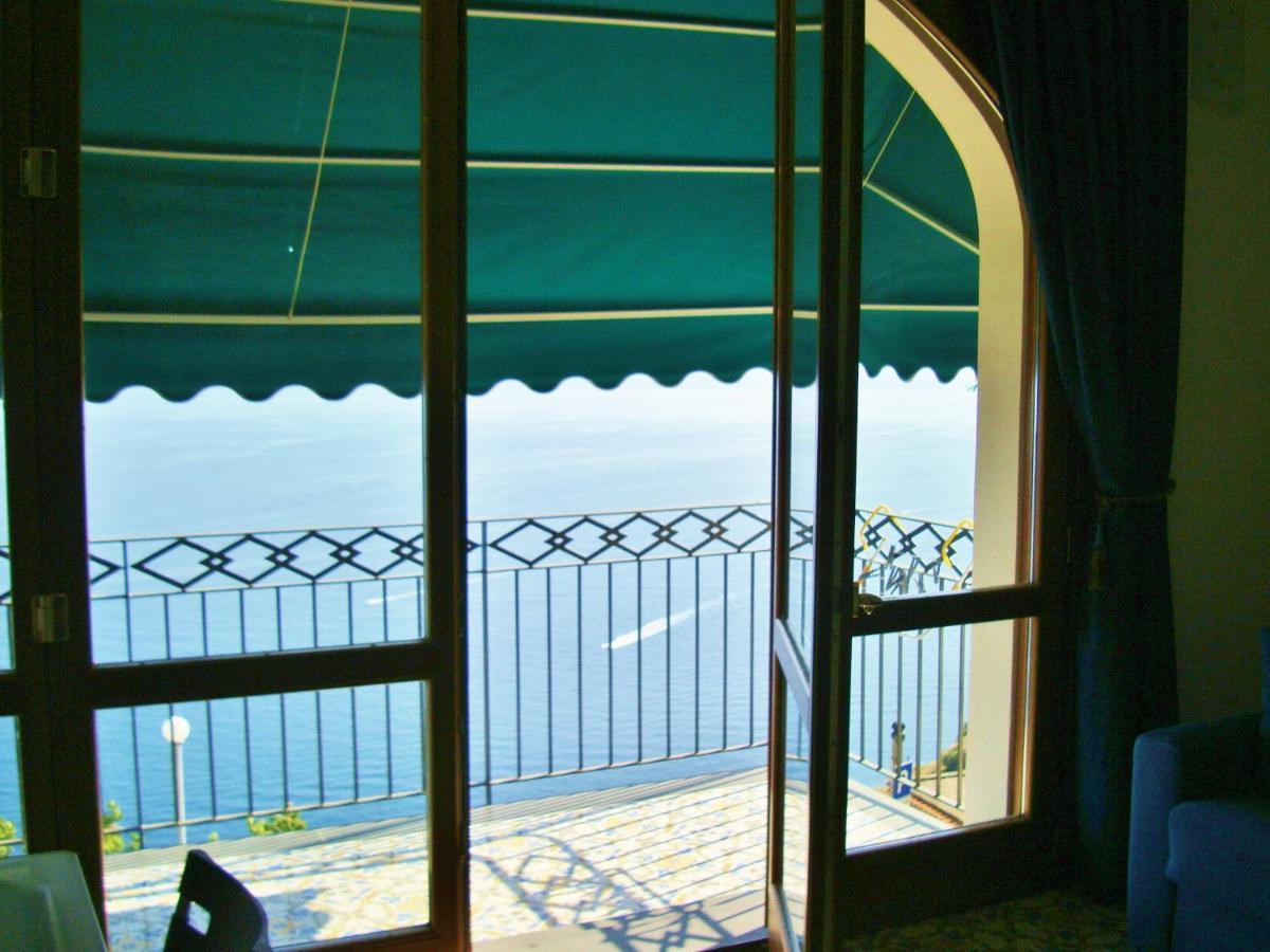 Casa Vacanza "Positano" A Фуроре Экстерьер фото