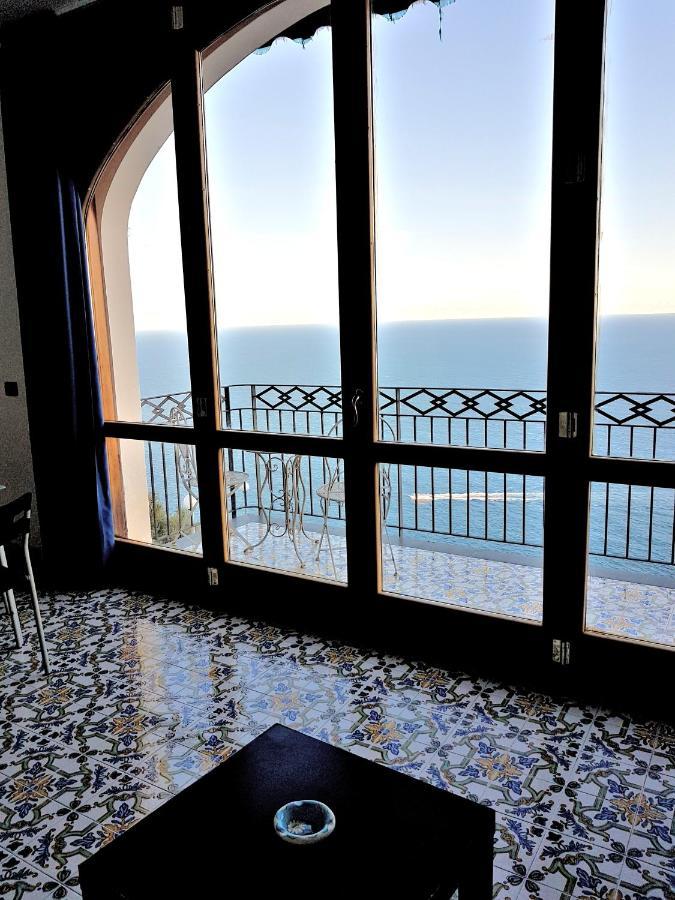 Casa Vacanza "Positano" A Фуроре Экстерьер фото
